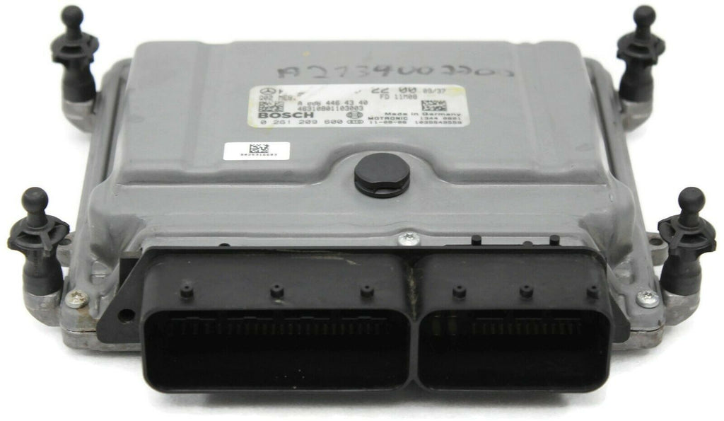 2010-2011 Mercedes Benz Ml550 Engine Computer Control Module
