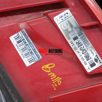 2012-2015 Mercedes Benz C Class Passenger Right Side Tail Light 204 820 41 64
